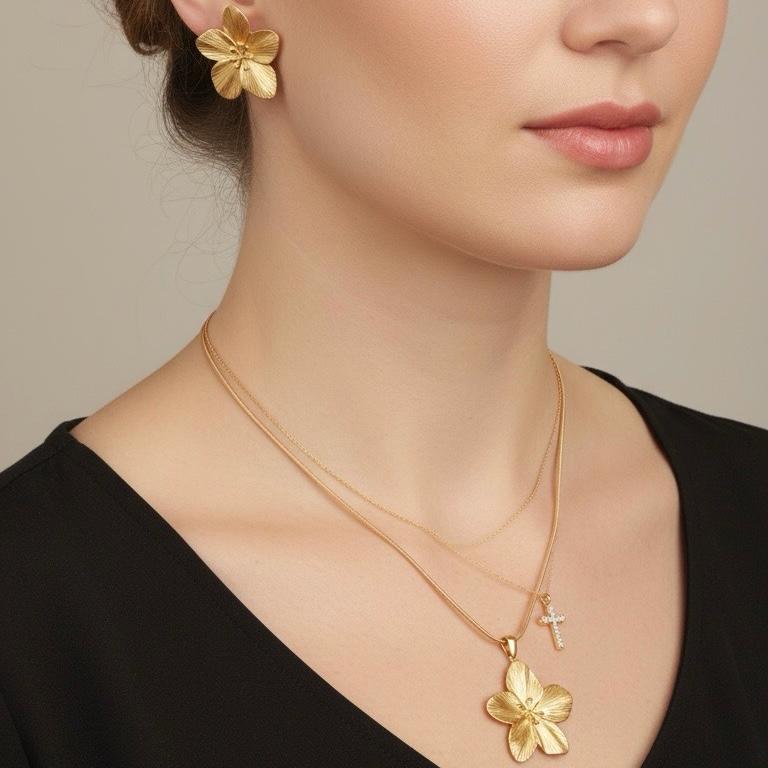 Plumeria Cross Layered Set — Gold