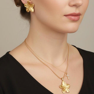 Plumeria Cross Layered Set — Gold
